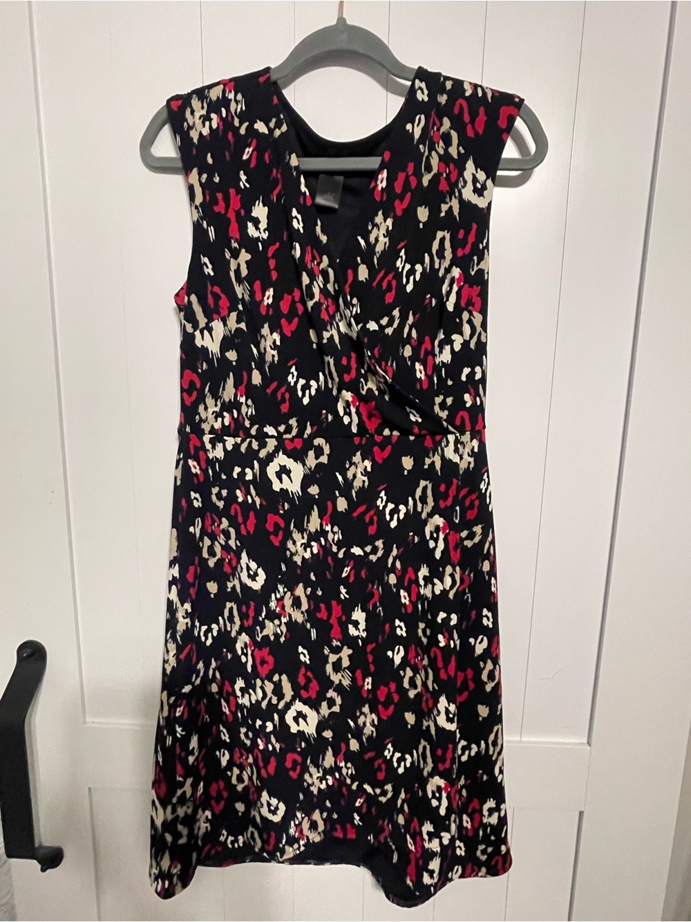 Ann Taylor Sleeveless Black Leopard-Print Faux Wrap Dress very good condition Sm
